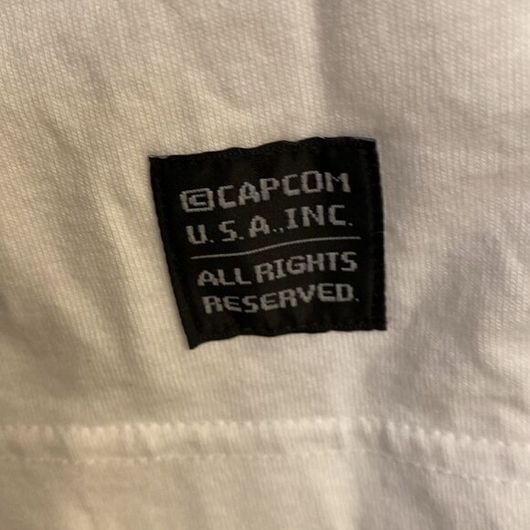 NWT Uniqlo Street Fighter Ryu White T-Shirt Size Small - Picture 6 of 8